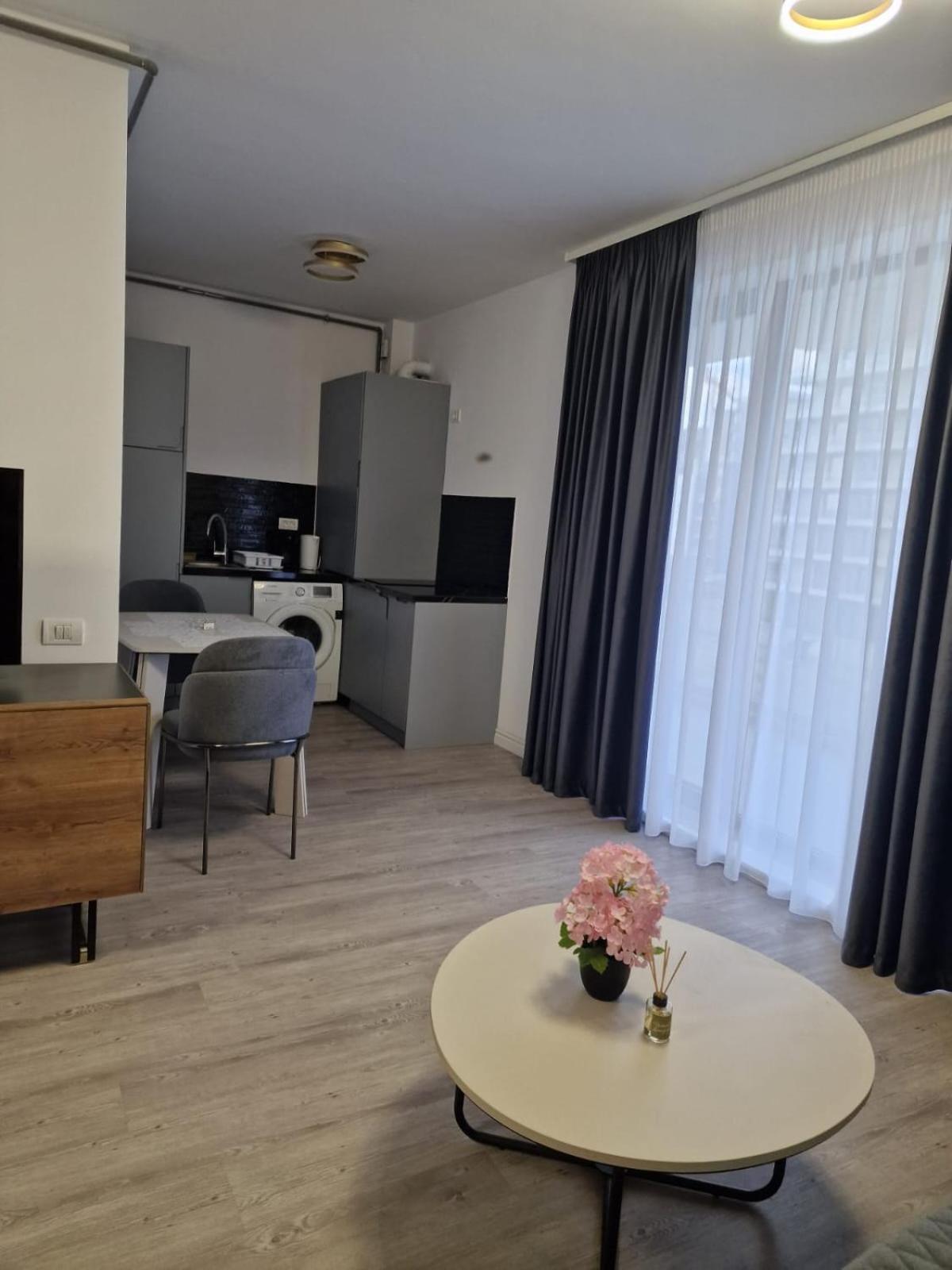 Seaside Mamaia Nord La Mare Apartment